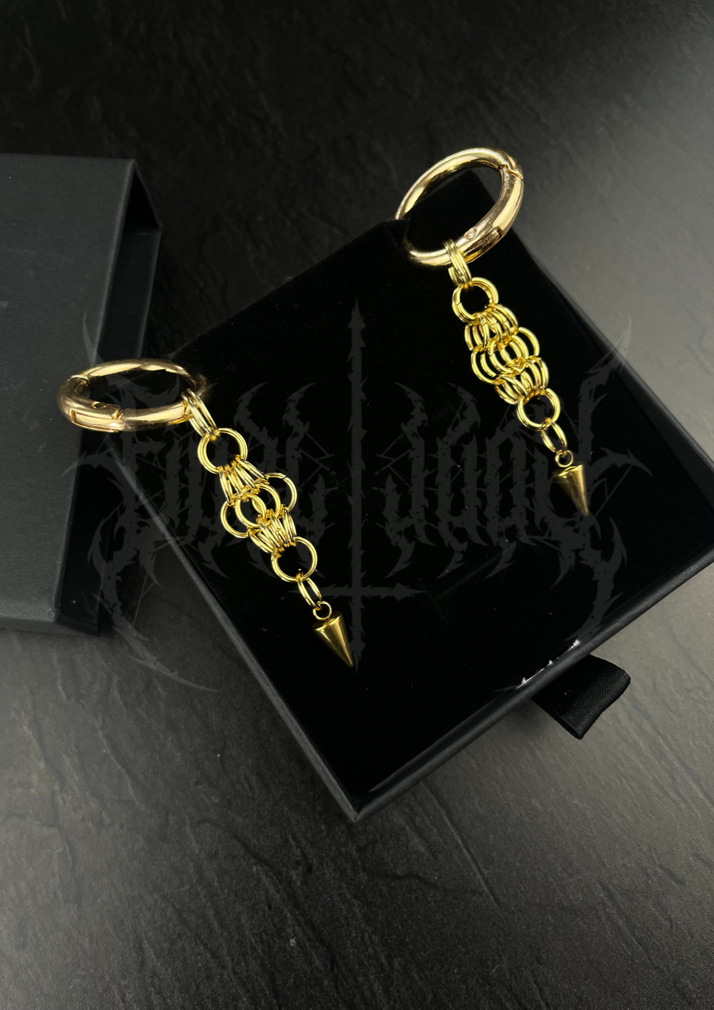 "ATHENA" TONGUE CHARMS - GOLD