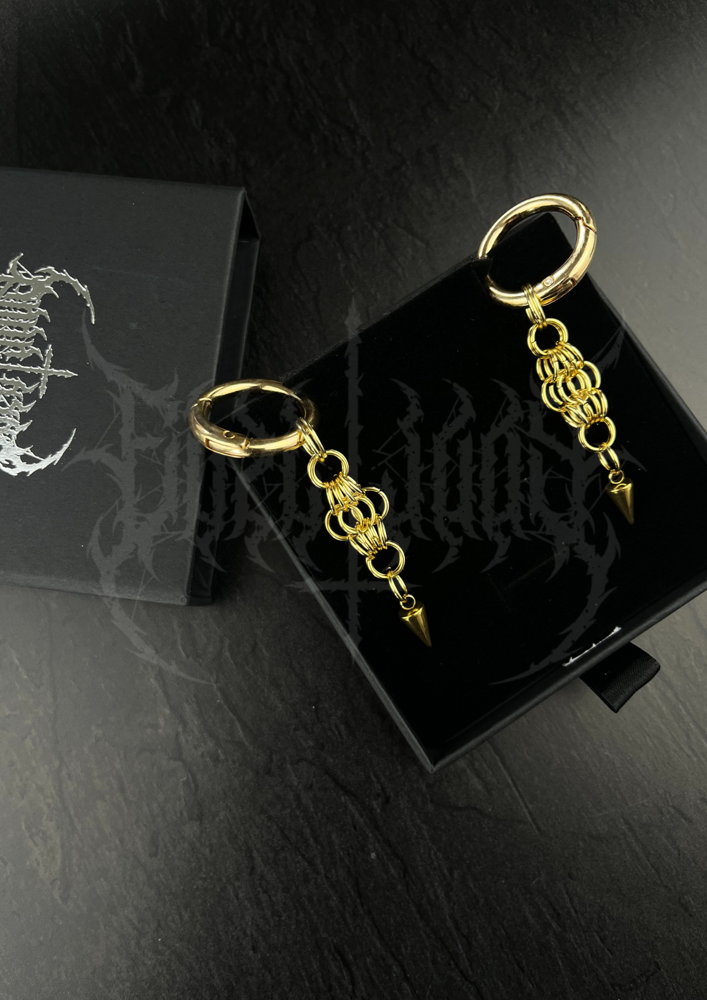 CHARMS DE LANGUETTE "ATHENA" - GOLD