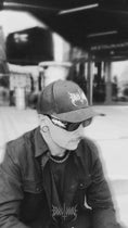 Reproducir el video en la vista de la galería, CASQUETTE "FRONTROW" - PRÉCOMMANDE
